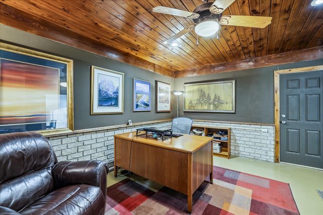 209 Ridgeland Road, Tallahassee, FL 32312