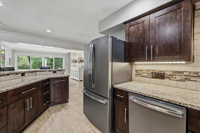 209 Ridgeland Road, Tallahassee, FL 32312