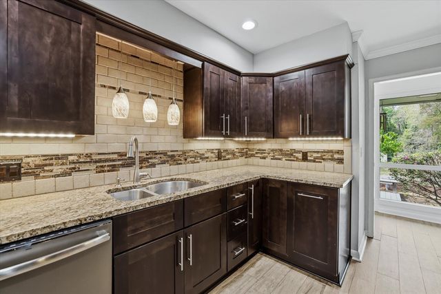 209 Ridgeland Road, Tallahassee, FL 32312