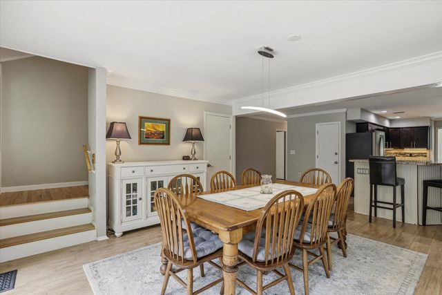 209 Ridgeland Road, Tallahassee, FL 32312