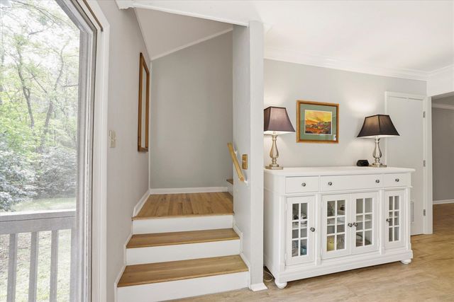 209 Ridgeland Road, Tallahassee, FL 32312