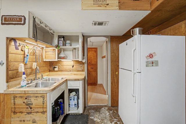 209 Ridgeland Road, Tallahassee, FL 32312