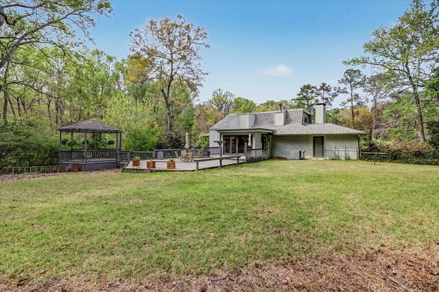 209 Ridgeland Road, Tallahassee, FL 32312