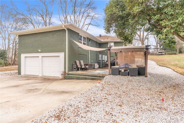 300 Azalea Drive, Anderson, SC 29625