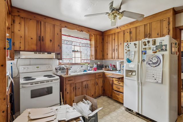 1112 Neelys Bend Rd, Madison, TN 37115