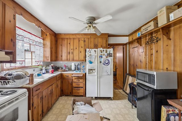 1112 Neelys Bend Rd, Madison, TN 37115