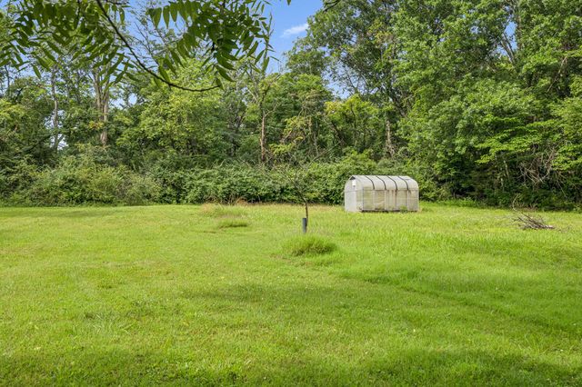 1112 Neelys Bend Rd, Madison, TN 37115