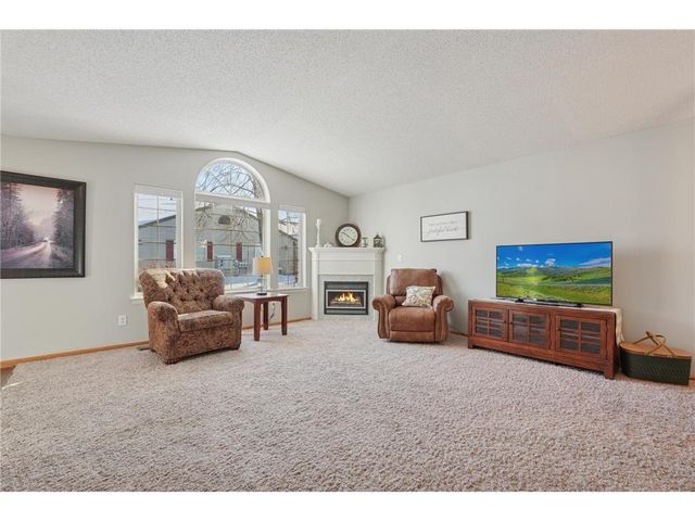 1324 Carriage Drive #B, Hudson, WI 54016