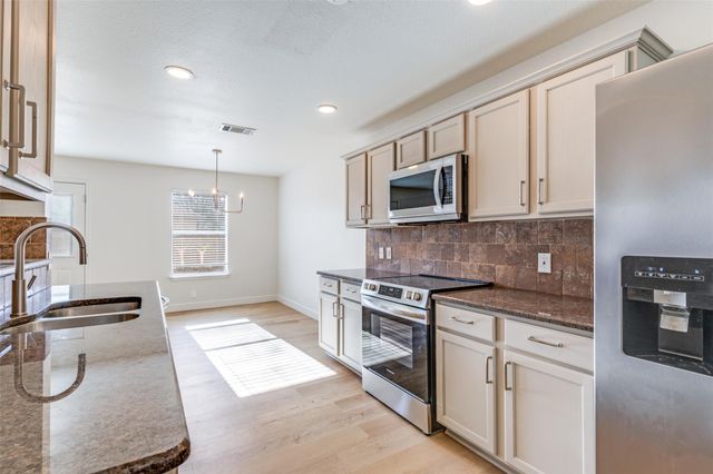 109 Orange Tree LN, Georgetown, TX 78626