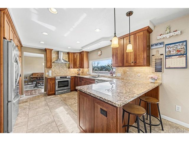 7184 W Walden Dr, Littleton, CO 80128