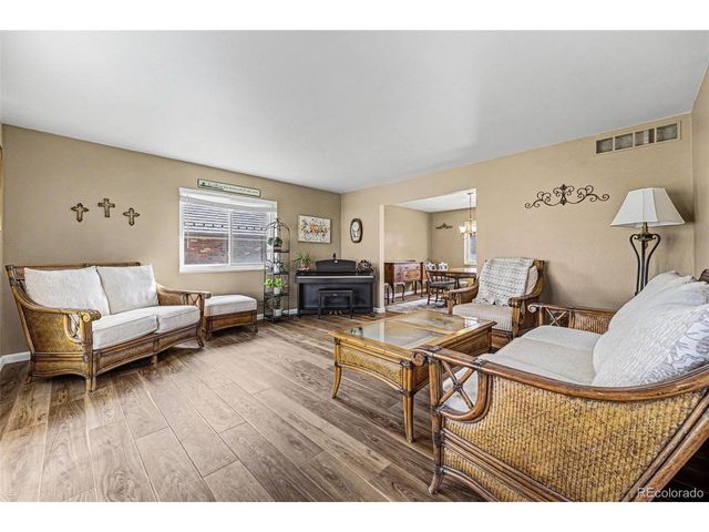 7184 W Walden Dr, Littleton, CO 80128