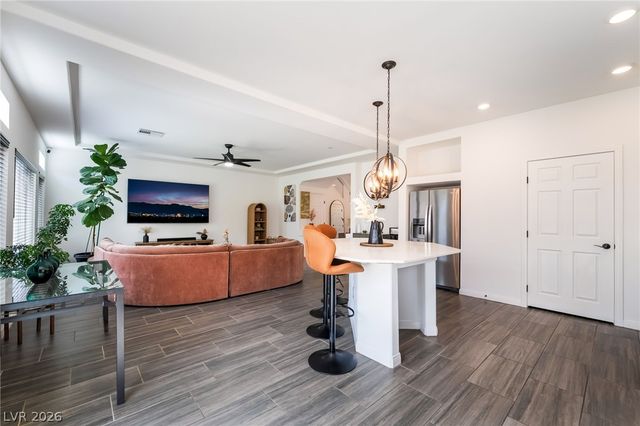 7802 Pacific Dunes Street, Las Vegas, NV 89139