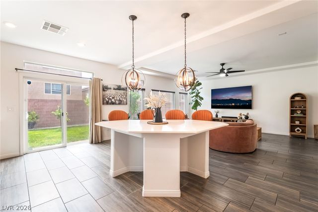7802 Pacific Dunes Street, Las Vegas, NV 89139