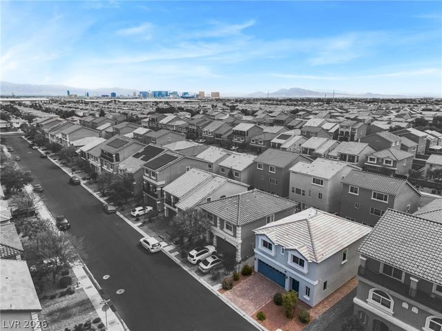 7802 Pacific Dunes Street, Las Vegas, NV 89139