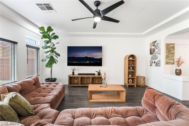 7802 Pacific Dunes Street, Las Vegas, NV 89139