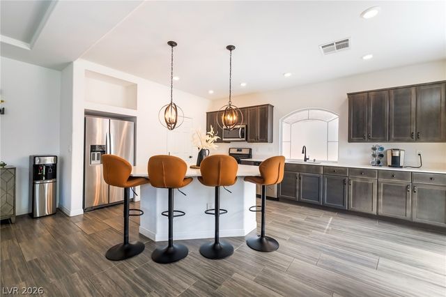 7802 Pacific Dunes Street, Las Vegas, NV 89139