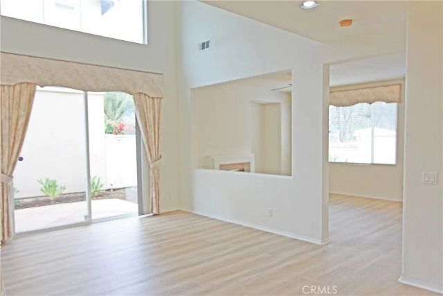 8 SANTA VICTORIA AISLE, Irvine, CA 92606