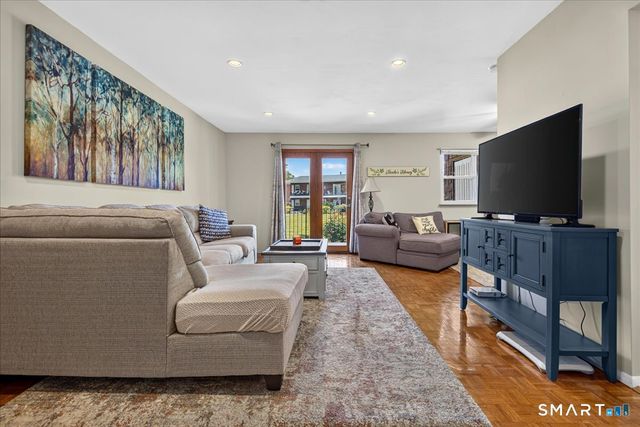 49 East Broadway B, Milford, CT 06460