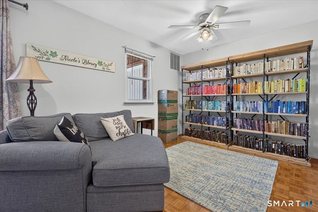 49 East Broadway B, Milford, CT 06460