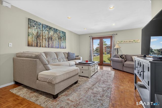 49 East Broadway B, Milford, CT 06460