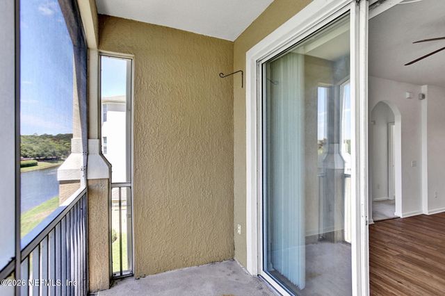 7801 POINT MEADOWS Drive 7308, Jacksonville, FL 32256
