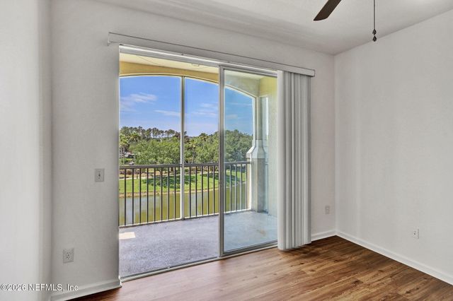 7801 POINT MEADOWS Drive 7308, Jacksonville, FL 32256