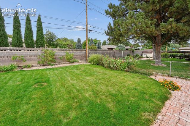801 Westacres Avenue, Pueblo, CO 81005