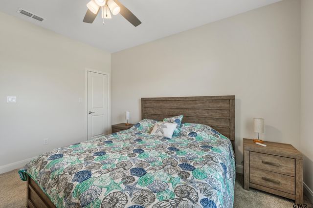 6074 Hamilton Meadows Way, Tyler, TX 75703