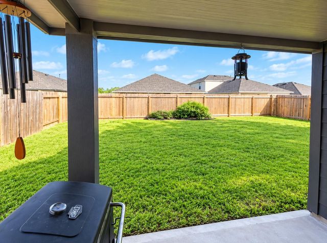 1044 Marina Bay Drive, Alvin, TX 77511
