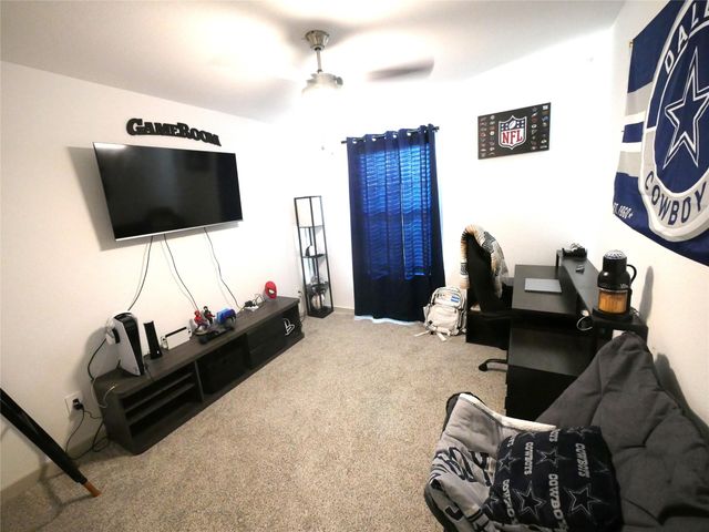 1044 Marina Bay Drive, Alvin, TX 77511
