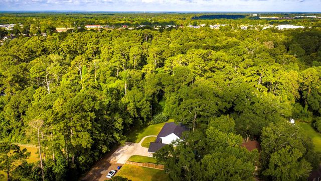 1012 W Jones Street, Livingston, TX 77351