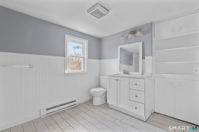 61 Flyers Drive, Norwich, CT 06360