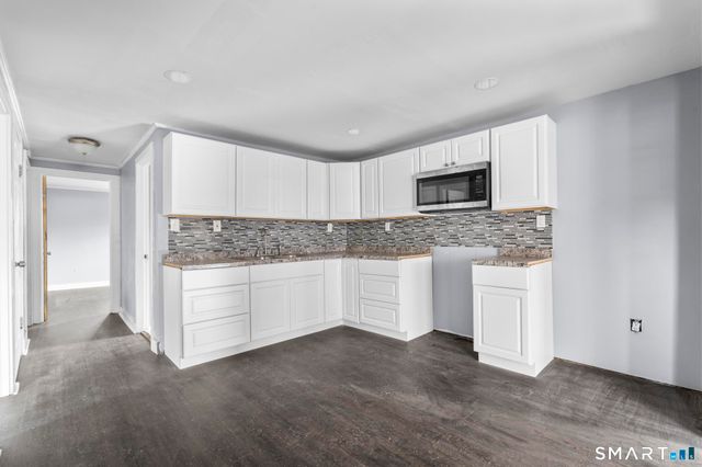 61 Flyers Drive, Norwich, CT 06360
