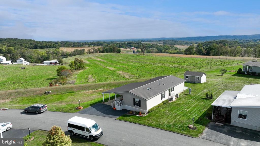 258 JAMES WAY, York, PA 17406