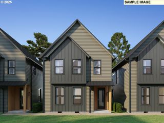 6025 Se TENINO St C, Portland, OR 97206