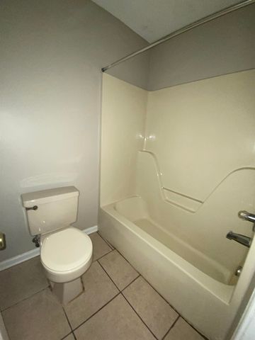 5950 CHADWELL RD, Millington, TN 38053