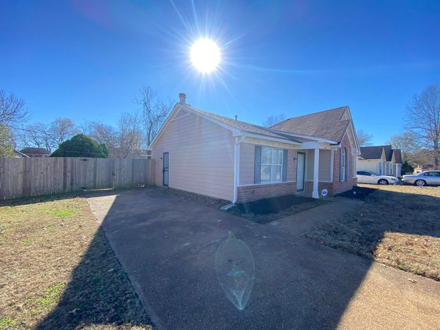 5950 CHADWELL RD, Millington, TN 38053