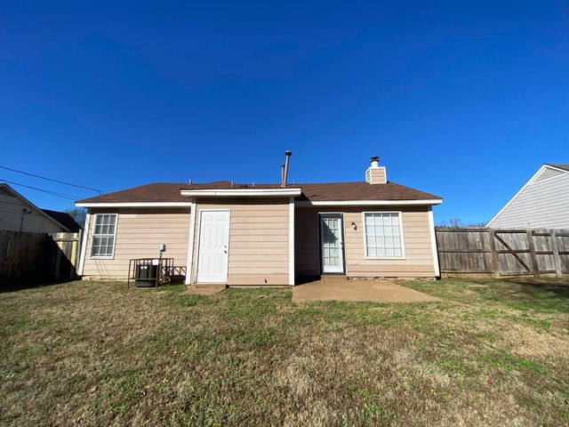 5950 CHADWELL RD, Millington, TN 38053