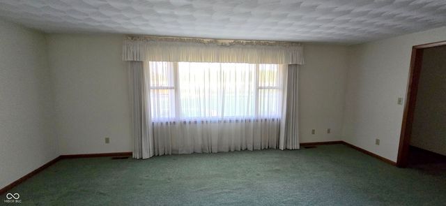 5939 N Heritage Lane, Alexandria, IN 46001