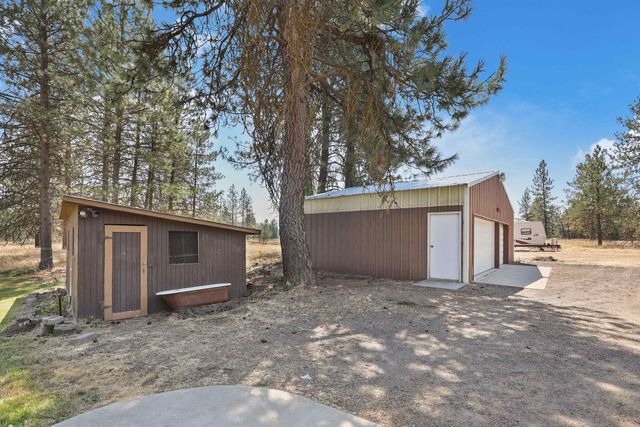 14615 W Lance Hill Rd, Cheney, WA 99004