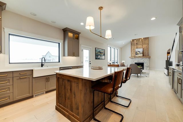 2762 Mayo Prairie Lane SW, Rochester, MN 55902