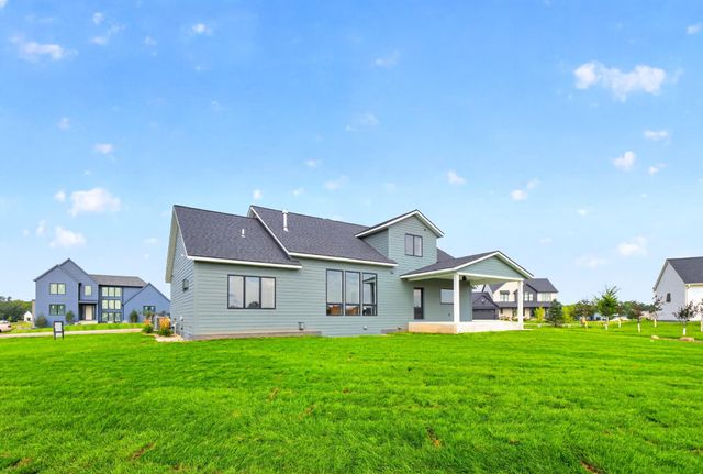 2762 Mayo Prairie Lane SW, Rochester, MN 55902