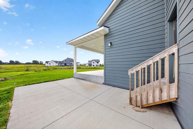 2762 Mayo Prairie Lane SW, Rochester, MN 55902
