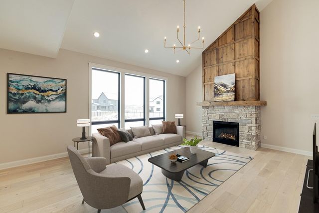 2762 Mayo Prairie Lane SW, Rochester, MN 55902