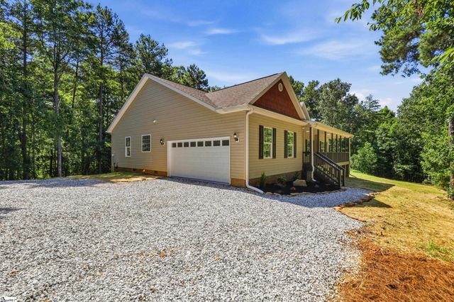 146 Windmont Road, Pickens, SC 29671