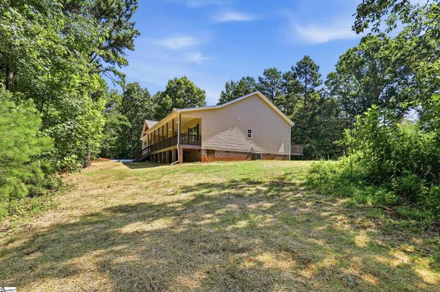 146 Windmont Road, Pickens, SC 29671