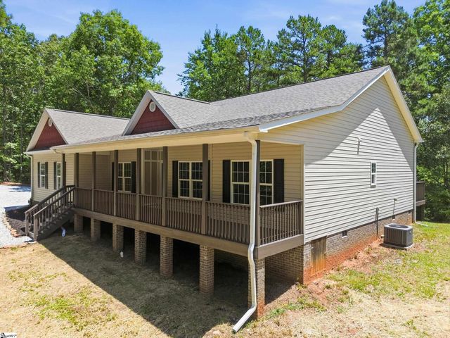 146 Windmont Road, Pickens, SC 29671