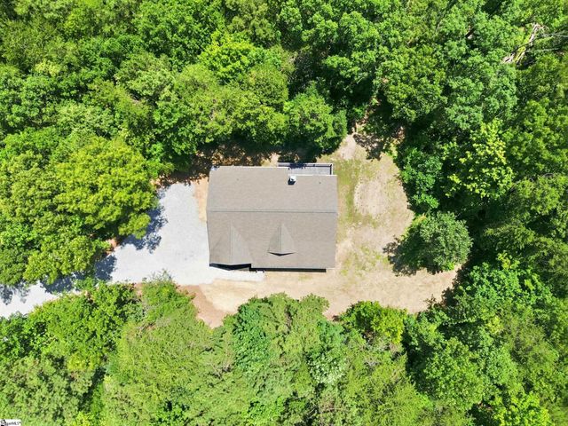 146 Windmont Road, Pickens, SC 29671
