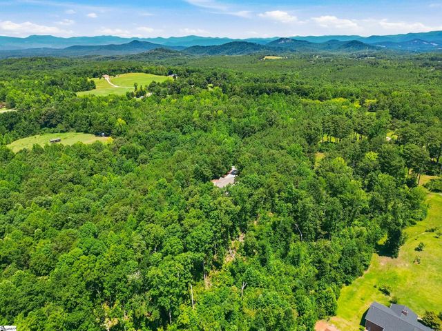 146 Windmont Road, Pickens, SC 29671