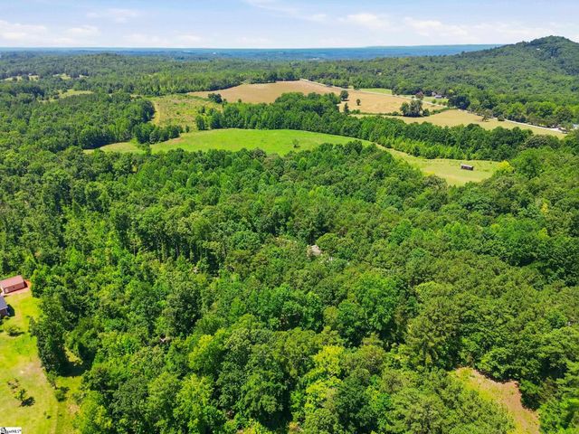146 Windmont Road, Pickens, SC 29671